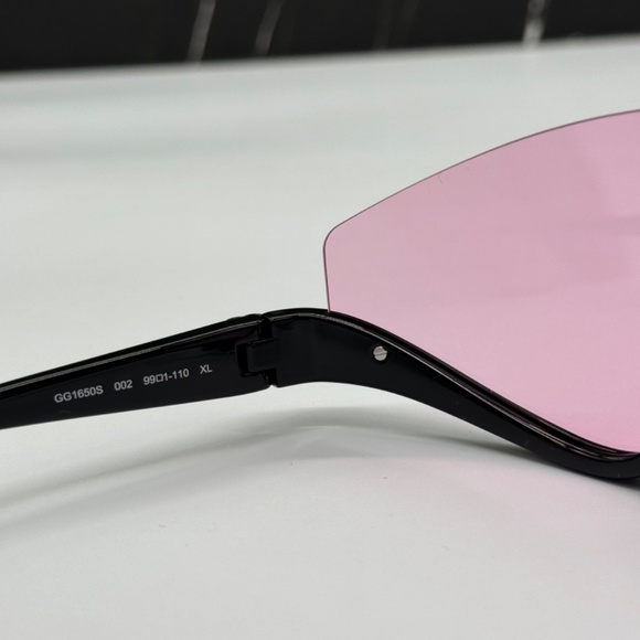 NEW GUCCI UNISEX SHIELD SUNGLASSES, GUCCI PINK BLACK EYEWEAR GUCCI - Picture 11 of 13